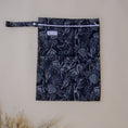 Load image into Gallery viewer, Wet Bag - Black Flora