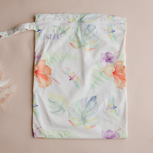 Large Wet Bag. Nappy bag. cloth nappies by my little gumnut. cloth nappies australia. reusable nappies. eco friendly nappy.