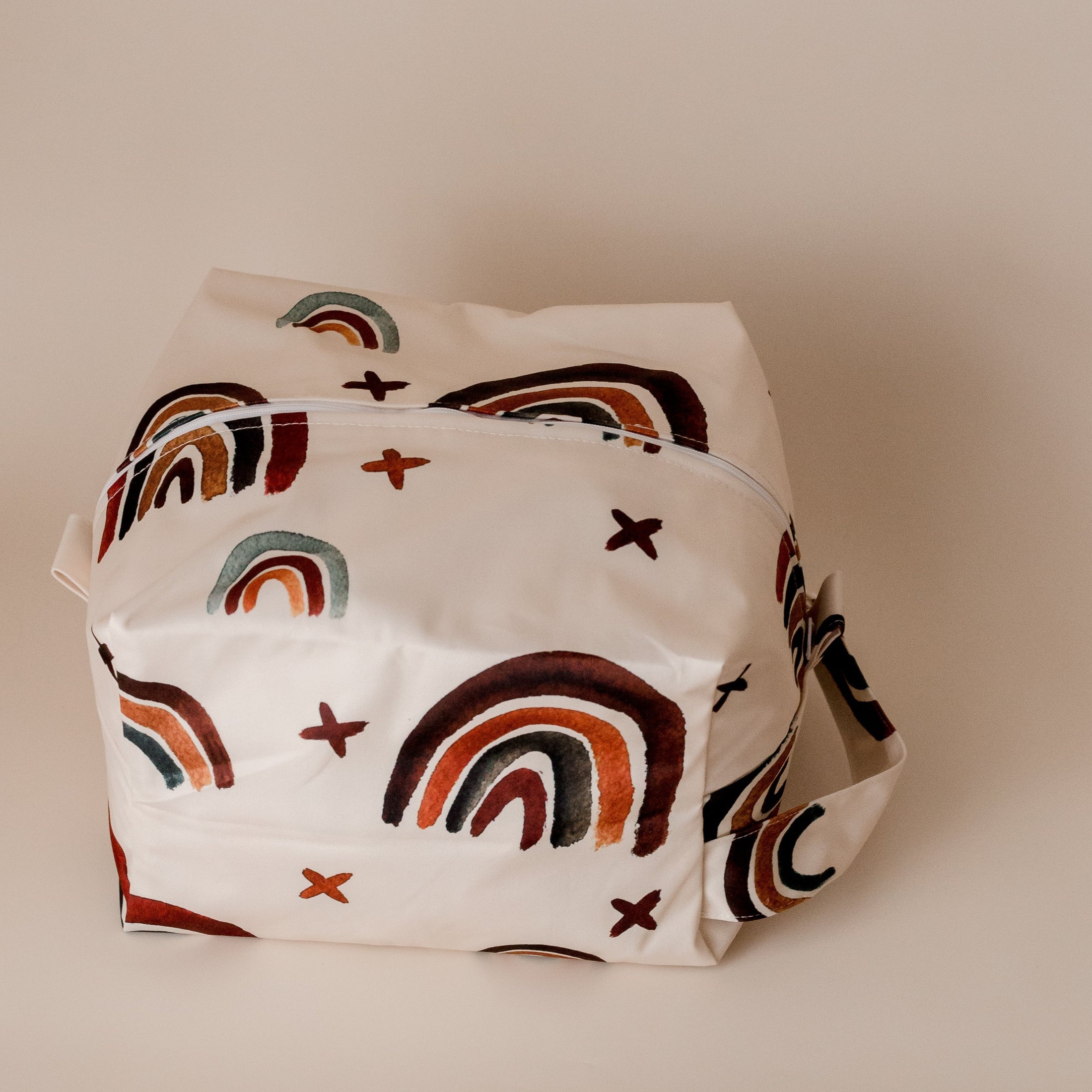 cloth nappies by my little gumnut. reusable cloth nappies. reusable nappy pod. cloth nappy caddie. carry cloth nappies. cloth nappies australia.