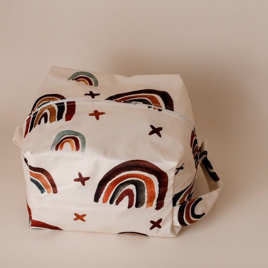 cloth nappies by my little gumnut. reusable cloth nappies. reusable nappy pod. cloth nappy caddie. carry cloth nappies. cloth nappies australia.