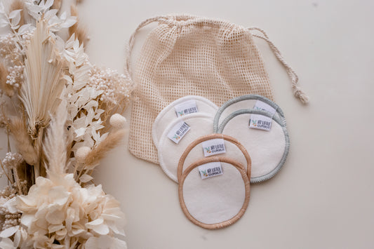 small mesh washing bag by my little gumnut. reusable make up pads. resuable breast pads.