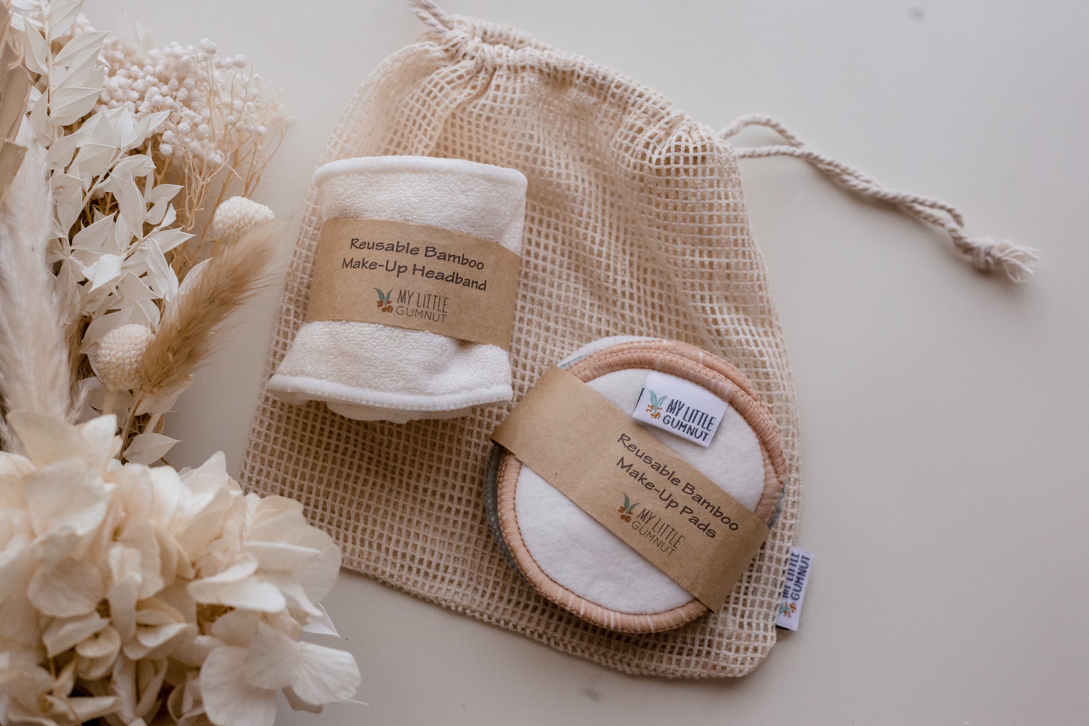 my little gumnut reusable bamboo face wipes package. bamboo make up wipes. reusable facial package. make up pads. 