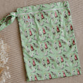 Load image into Gallery viewer, Wet bags by my little Gumnut. cockatoo cloth nappy australia