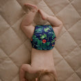 Load image into Gallery viewer, Cloth Nappy 1.0 - Tropical Frogs
