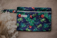 Load image into Gallery viewer, My little gumnut cloth nappies. Wet bags. nappy bag. tropical frog nappy. cloth nappies by my little gumnut austrlia. 
