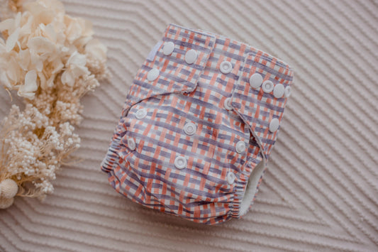 Newborn Modern cloth nappies by my little gumnut. australian owned reusable nappies. bamboo cloth nappies. cloth nappies for newborn. premmie cloth nappies australia.