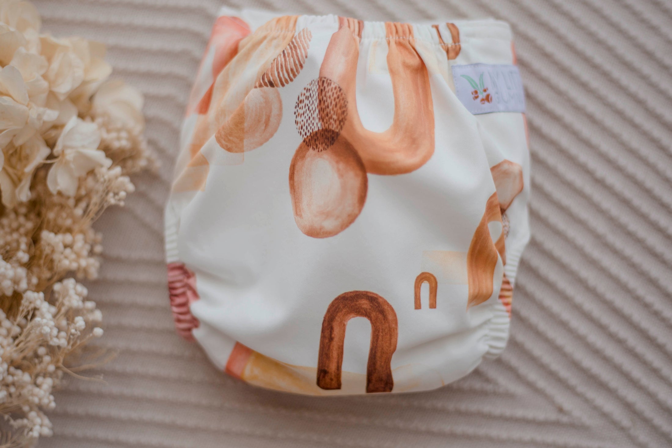 Newborn Modern cloth nappies by my little gumnut. australian owned reusable nappies. bamboo cloth nappies. cloth nappies for newborn. premmie cloth nappies australia.