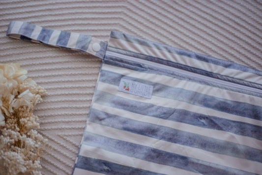 Wet Bag by my little gumnut. australian owned reusable nappies. cloth nappies. toddler nappies. reusable nappy bag.