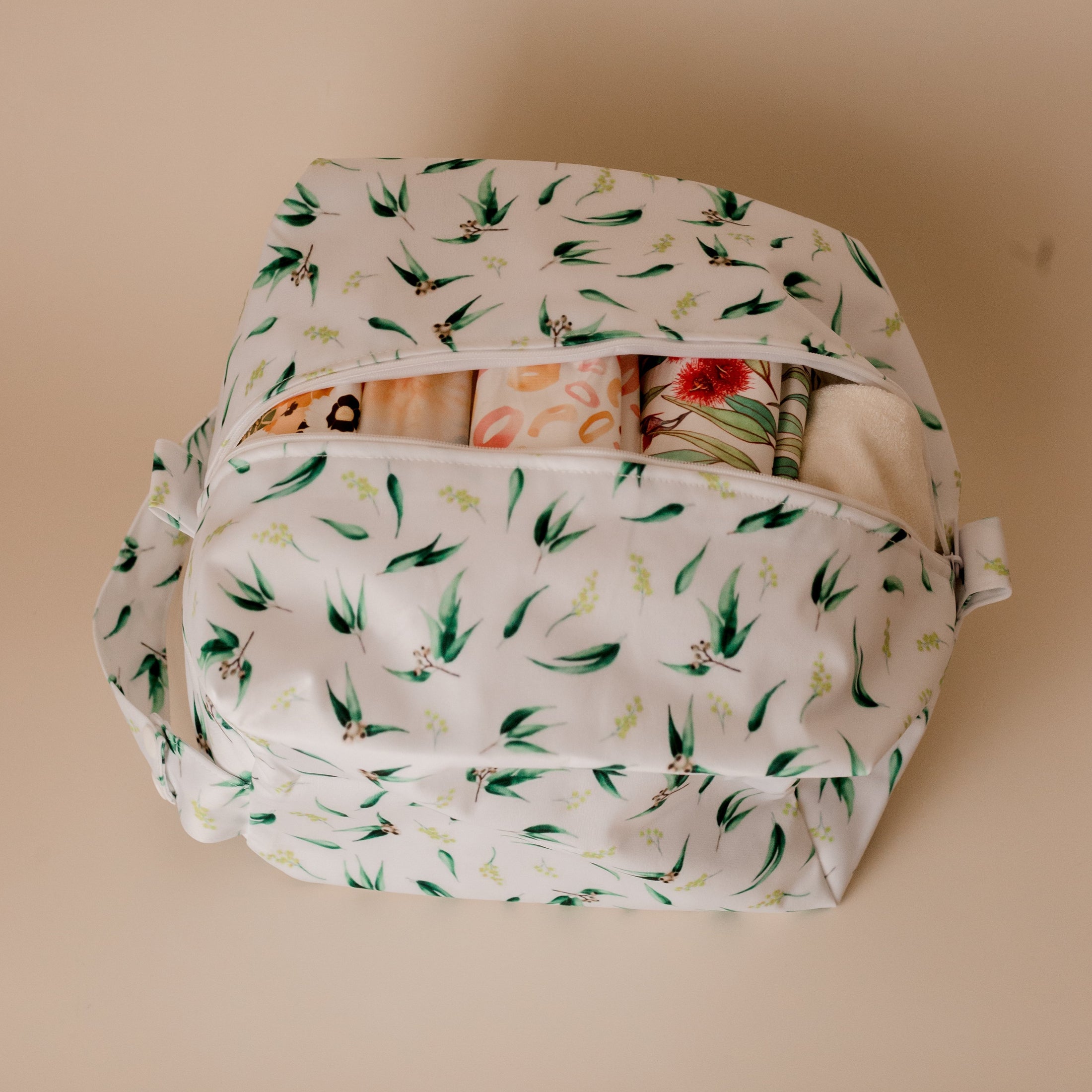 cloth nappy pod. cloth nappies by my little gumnut. reusable nappies. nappy carry bag. cloth nappies australia.