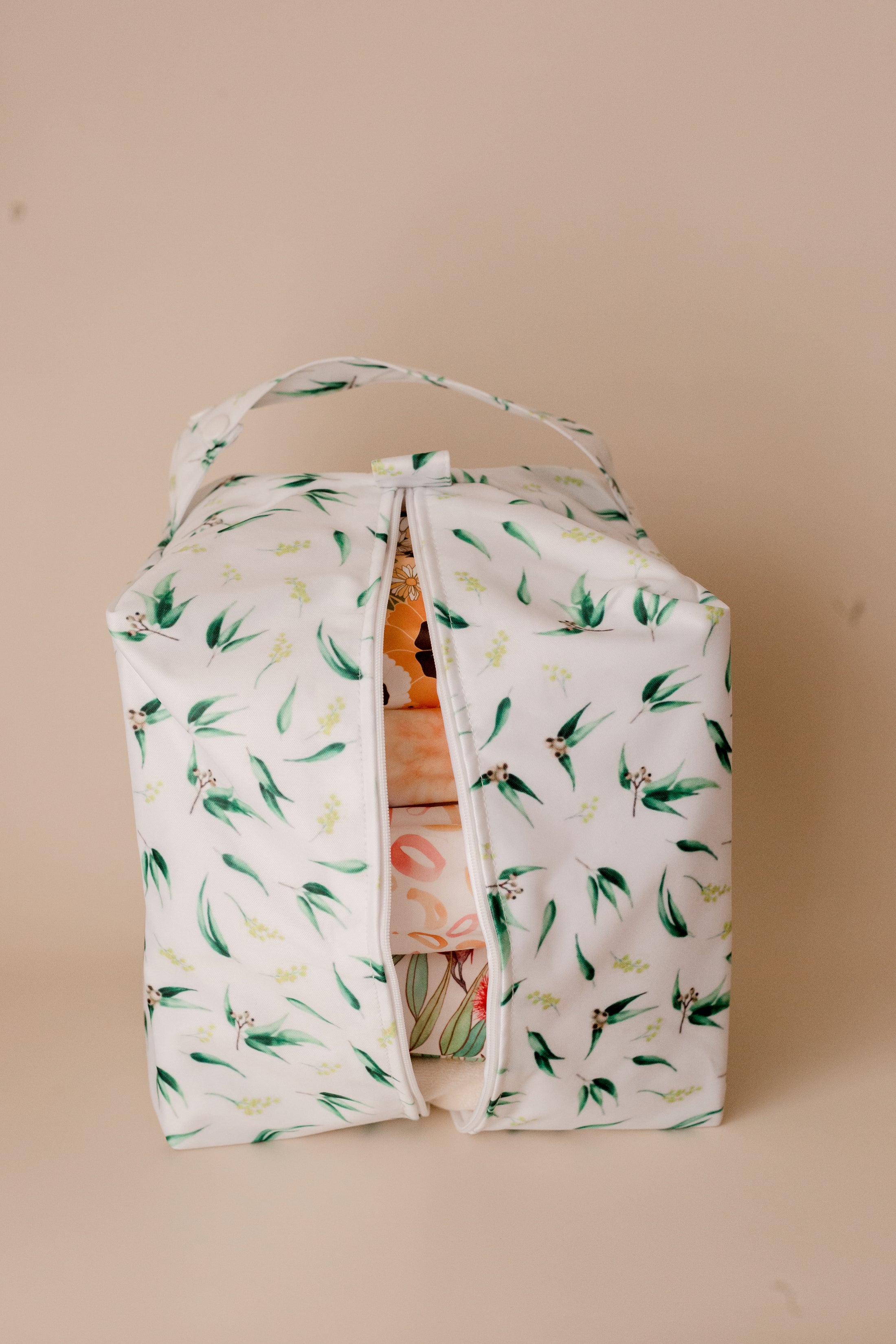 cloth nappy pod. cloth nappies by my little gumnut. reusable nappies. nappy carry bag. cloth nappies australia.